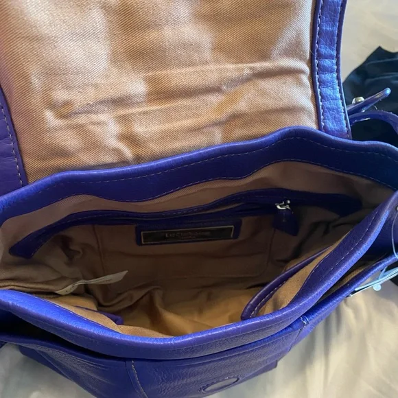 Liz Claiborne Leather purse - Picture 6 of 7